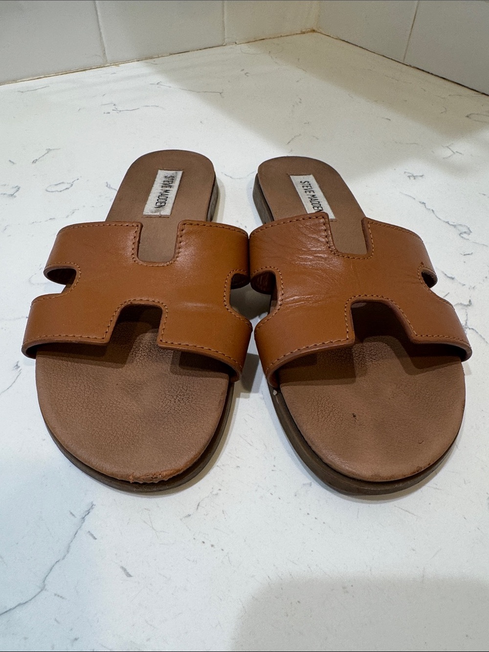 Steve Madden Tan Brown Slide Sandals with Cutout Strap 8.5